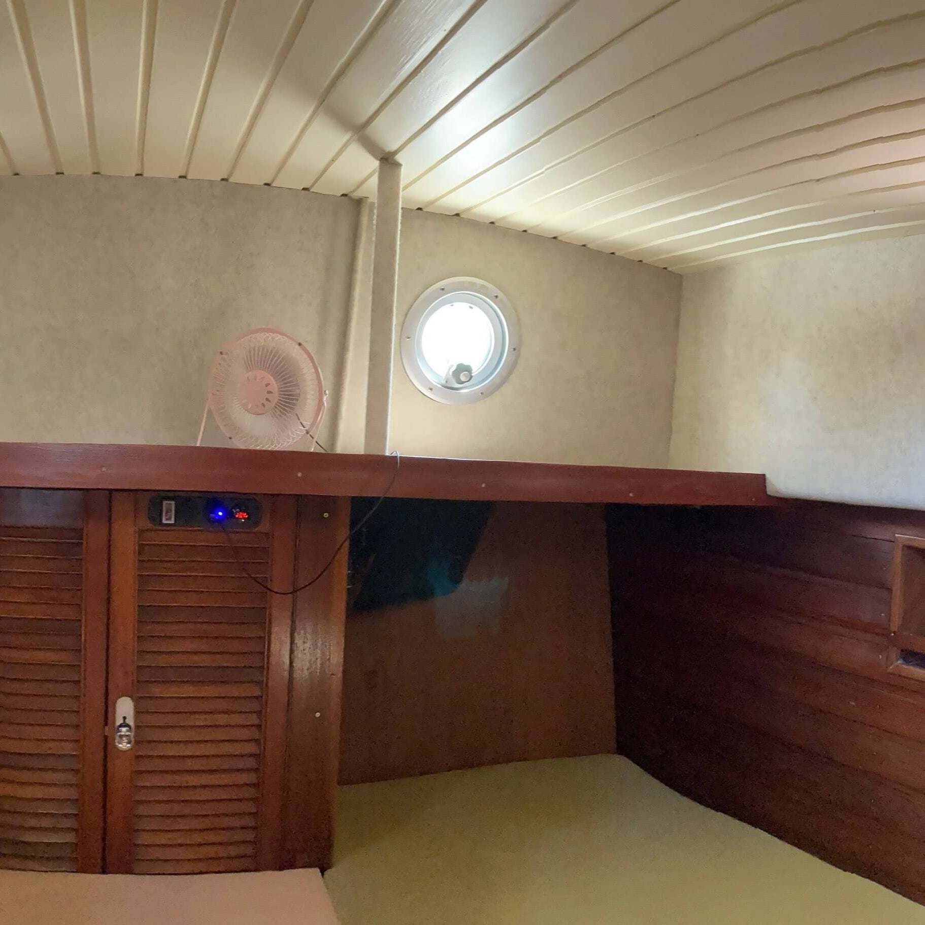 ein Boot gefilzt in Premiumfilz vanille